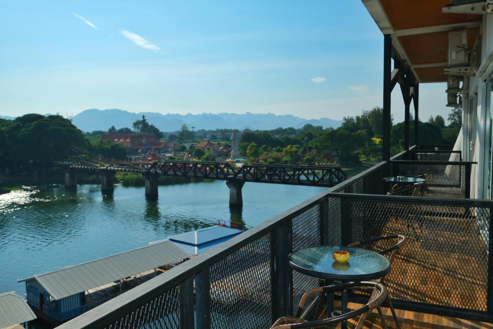 River Kwai View Hotel - Sha Extra Plus Certified Kanchanaburi Bagian luar foto