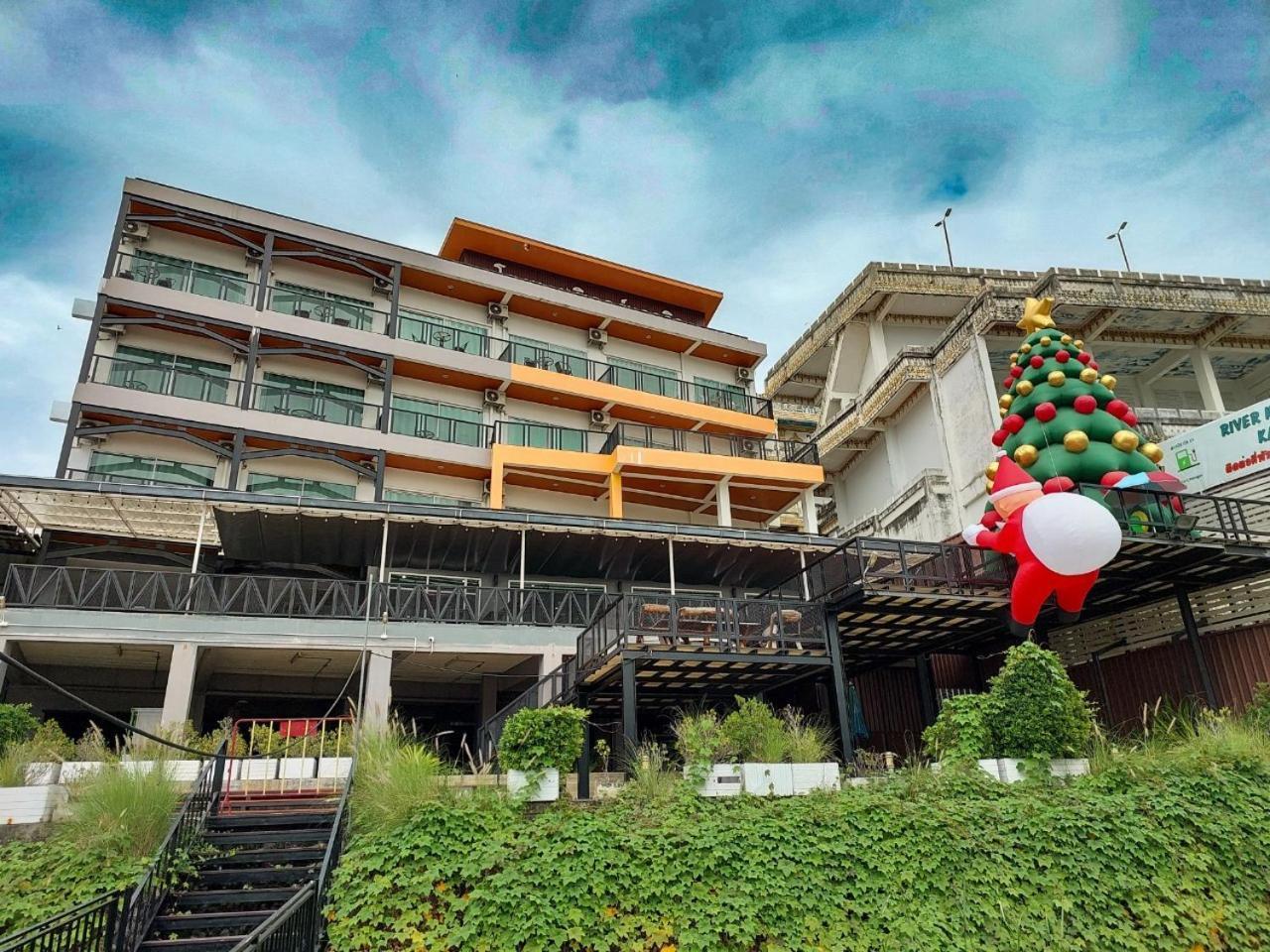 River Kwai View Hotel - Sha Extra Plus Certified Kanchanaburi Bagian luar foto